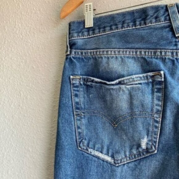 Levi’s 541 Distressed Athletic Fit Everyday Straight Leg Jeans J132 - Picture 13 of 16